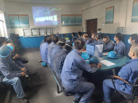 1595815445209392.jpg 禁毒宣傳活動1_副本.jpg